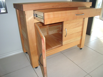 Butchers Block with drawer and cupboard 4